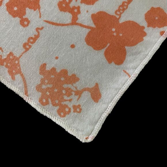 Vintage 1970s Cocktail Napkins Orange White Floral Cloth Set Of 6 - Picture 3 of 4